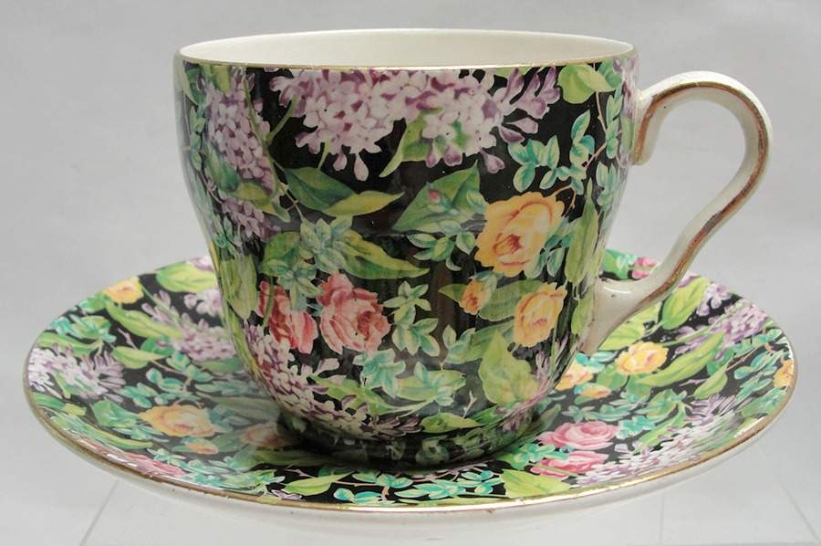 Black Beauty Footed Cup & Saucer Set by Lord Nelson-1