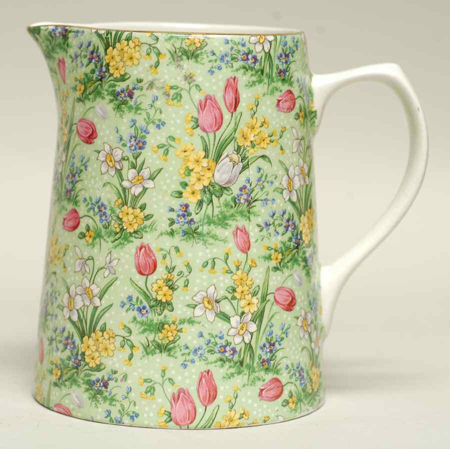 Green Tulip 22 Oz Jug by Lord Nelson-1