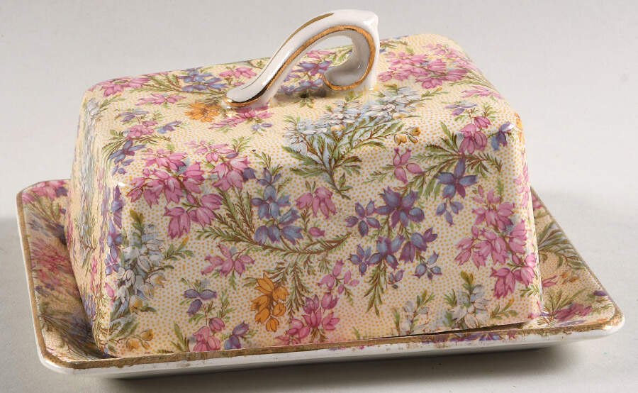 Heather Square Covered Butter by Lord Nelson-1