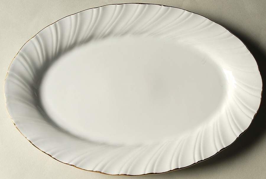 Golden Pearl 14" Oval Serving Platter by Lynn's China-1