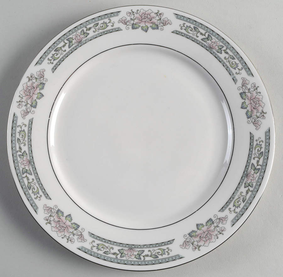 Grace Luncheon Plate by Lynn's China-1