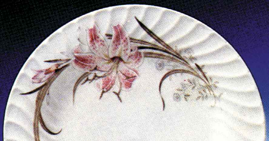 Mona Dinner Plate by Lynn's China-1