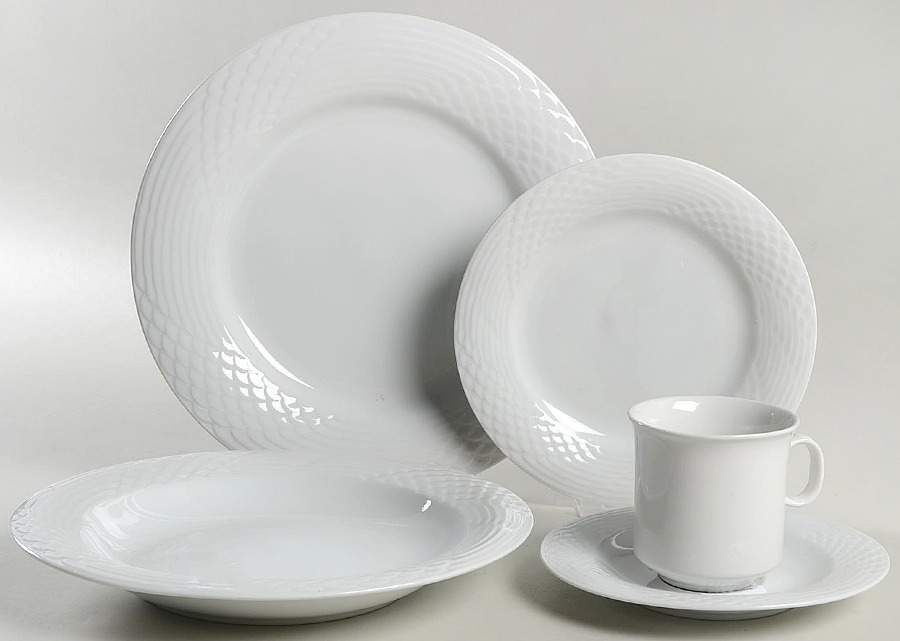 Palace Solitas 5 Piece Place Setting by Lynn's China-1