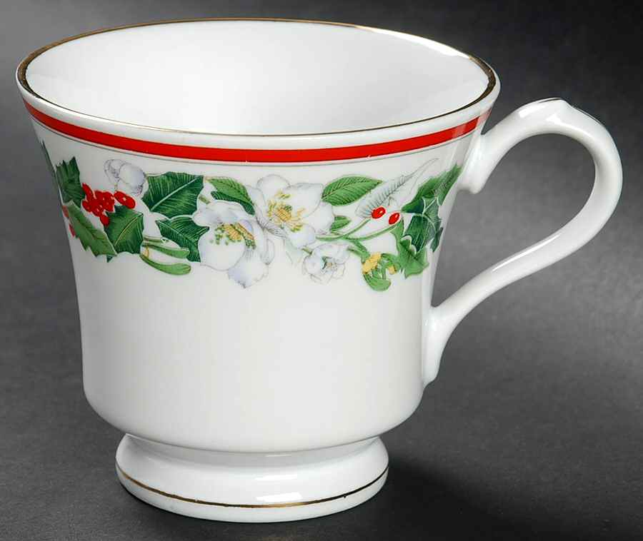 St Maria Footed Cup by Lynn's China-1
