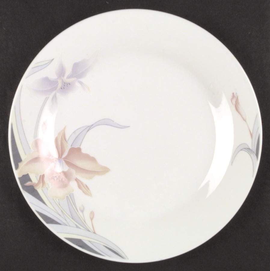 Sweet Lilly Dinner Plate by Lynn's China-1