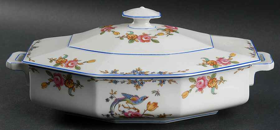 LNT11 Oval Covered Vegetable by Lanternier-1