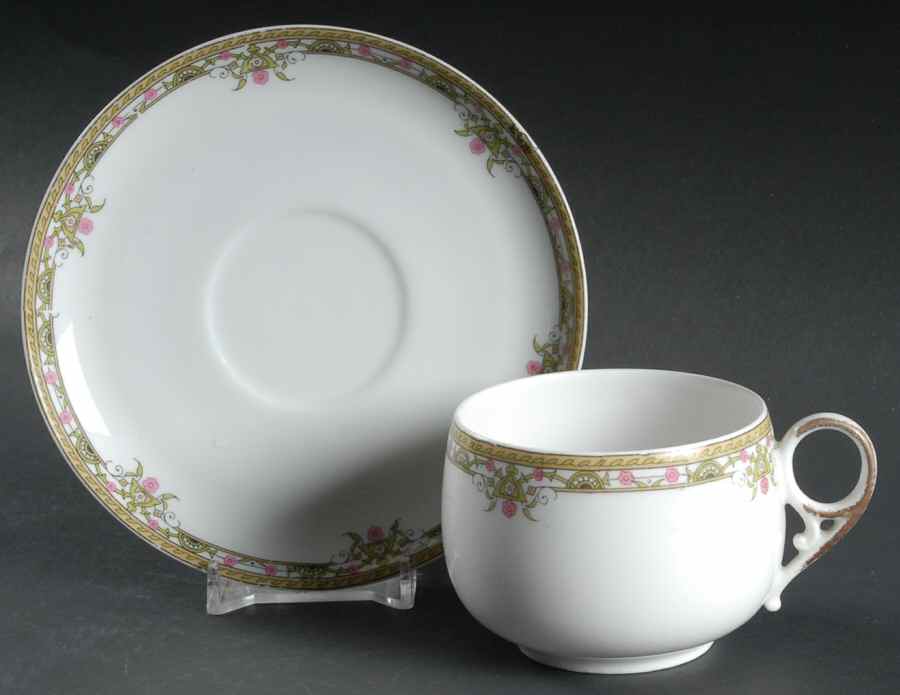 LNT12 Flat Cup & Saucer Set by Lanternier-1