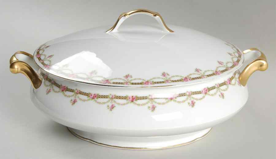 LNT24 Round Covered Vegetable by Lanternier-1