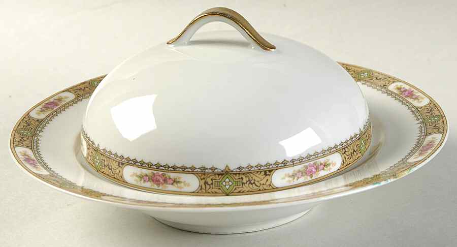 LNT28 Round Covered Butter by Lanternier-1