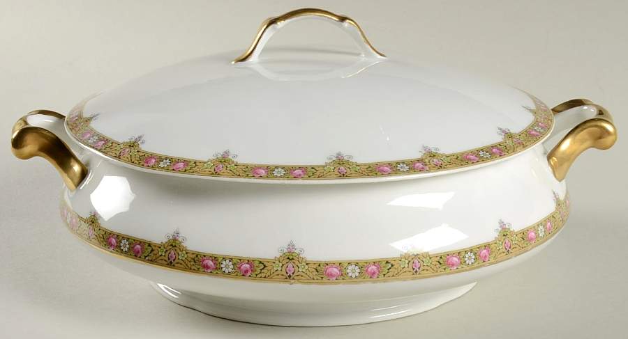 LNT39 Round Covered Vegetable by Lanternier-1