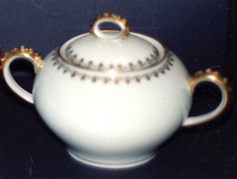 LNT48 Sugar Bowl & Lid by Lanternier-1