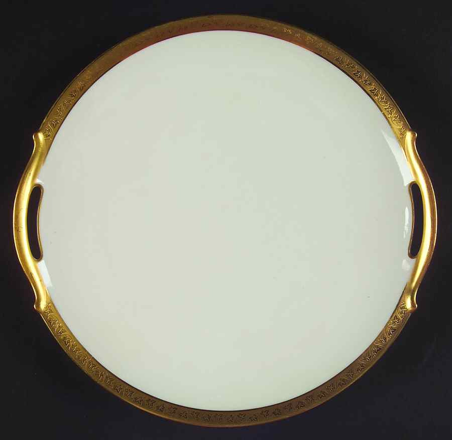 LNT6 Handled Cake Plate by Lanternier-1