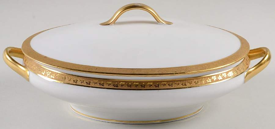 LNT6 Oval Covered Vegetable by Lanternier-1