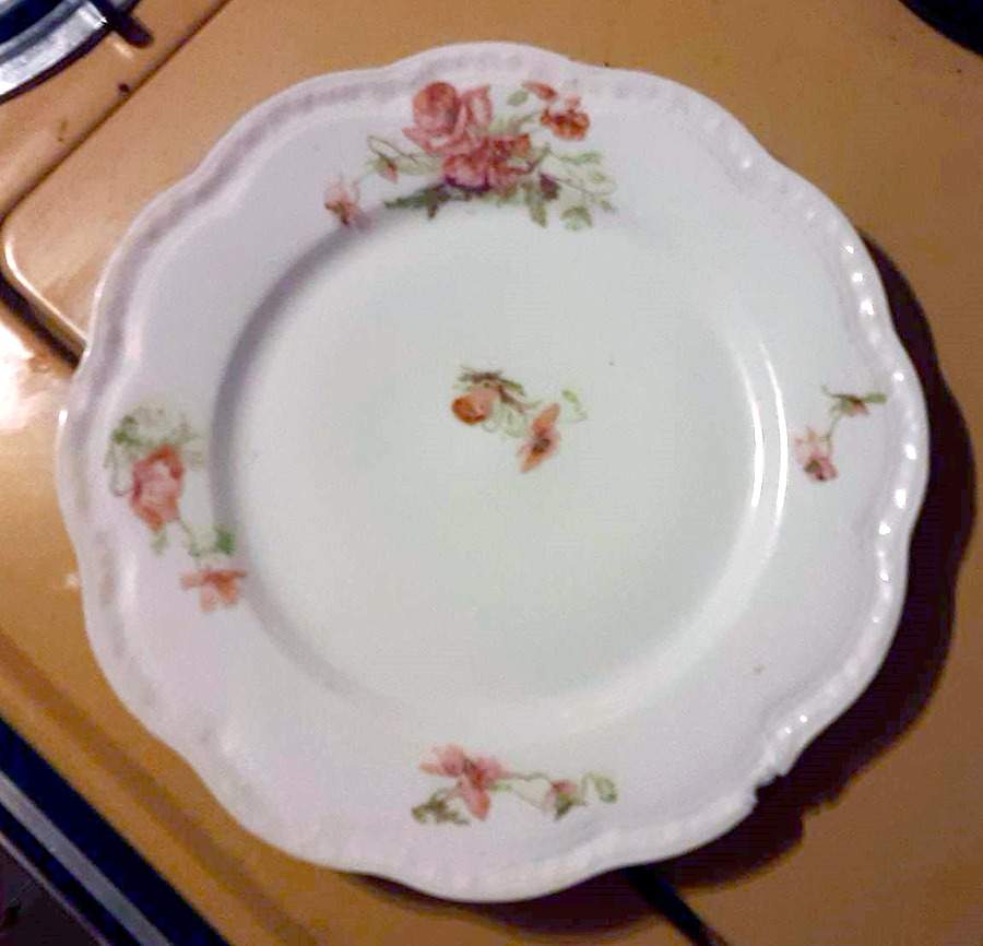 LNT8 Luncheon Plate by Lanternier-1