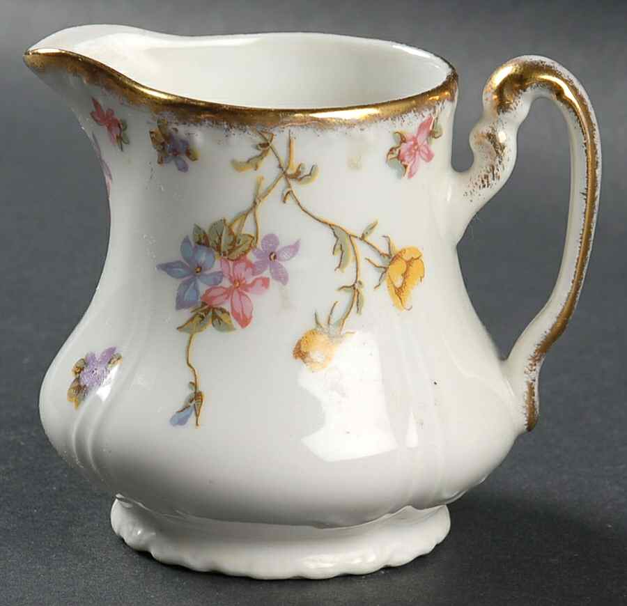 Violets Creamer by Lanternier-1