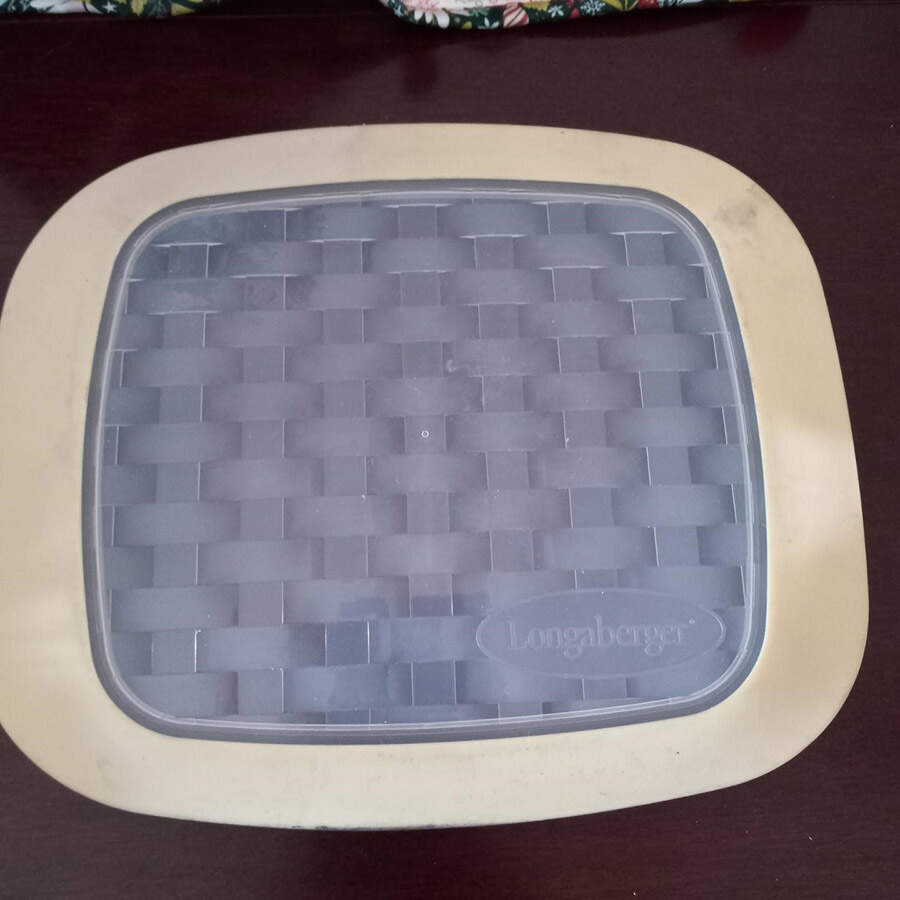 Woven Traditions Classic Blue Plastic Lid for 11" Square Baker by Longaberger-1