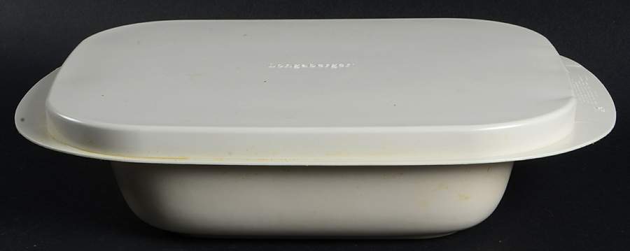 Woven Traditions Heritage Green 11" Sqaure Baker & Plastic Lid by Longaberger-1