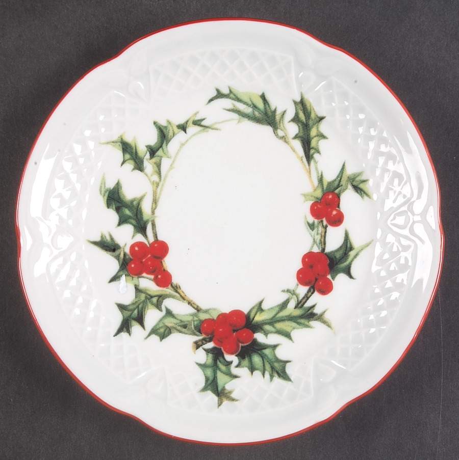Holly Canape Plate by Louis Lourioux-1