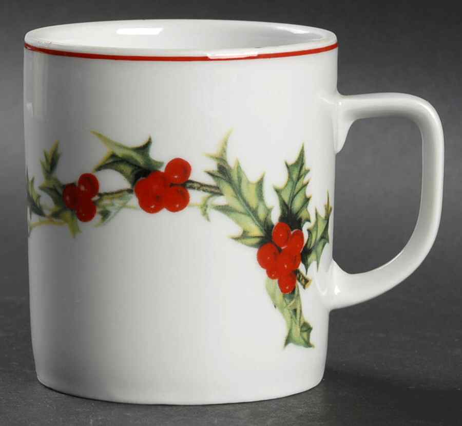 Holly Mug by Louis Lourioux-1