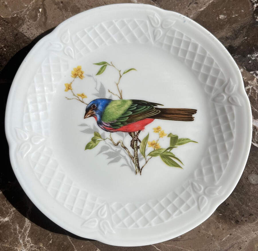 LOL2 Canape Plate by Louis Lourioux-1