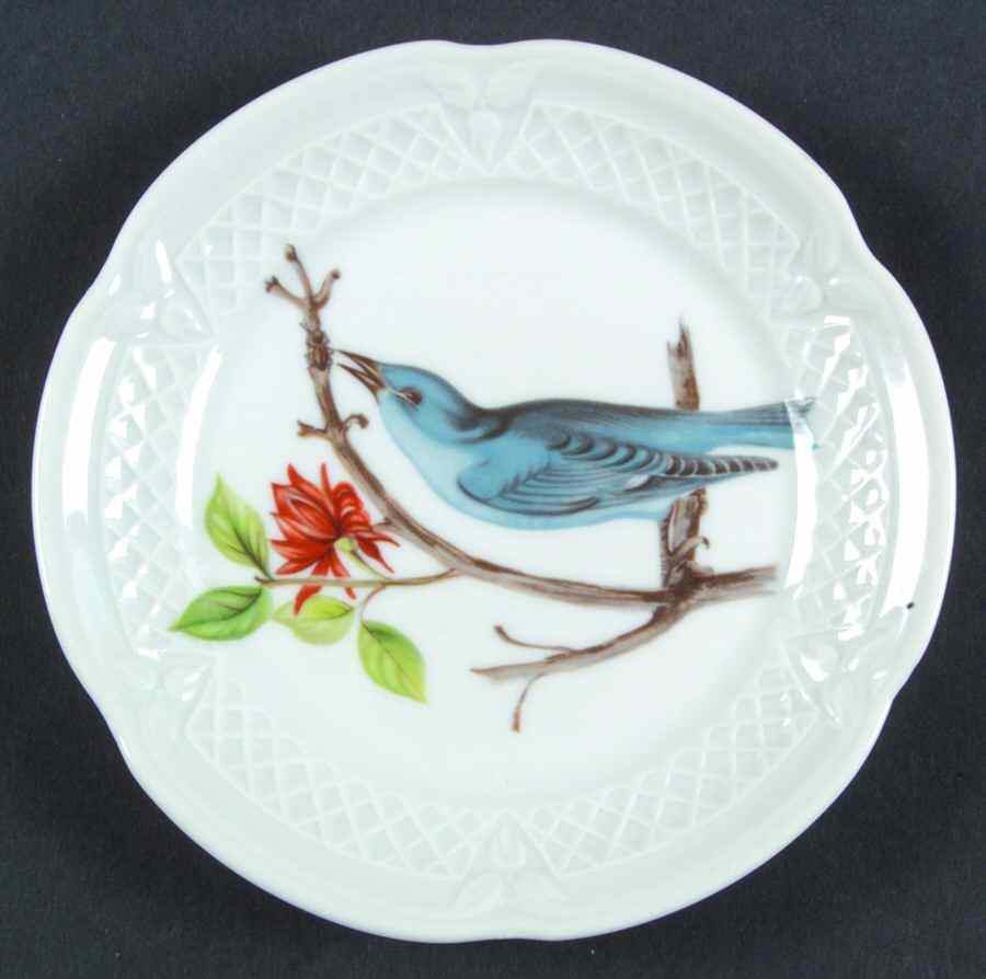 LOL2 Canape Plate by Louis Lourioux-1