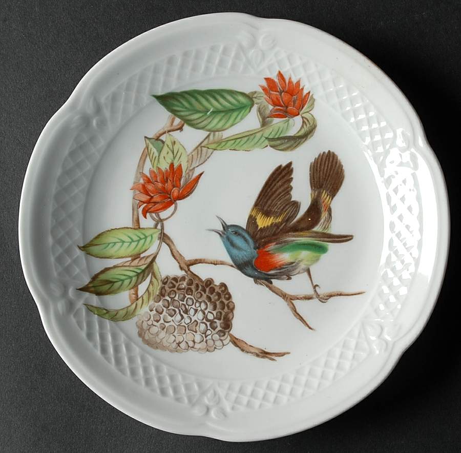 LOL2 Bread & Butter Plate by Louis Lourioux-1