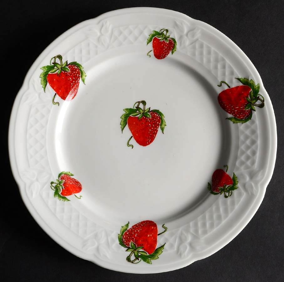 Strawberry Salad Plate by Louis Lourioux-1
