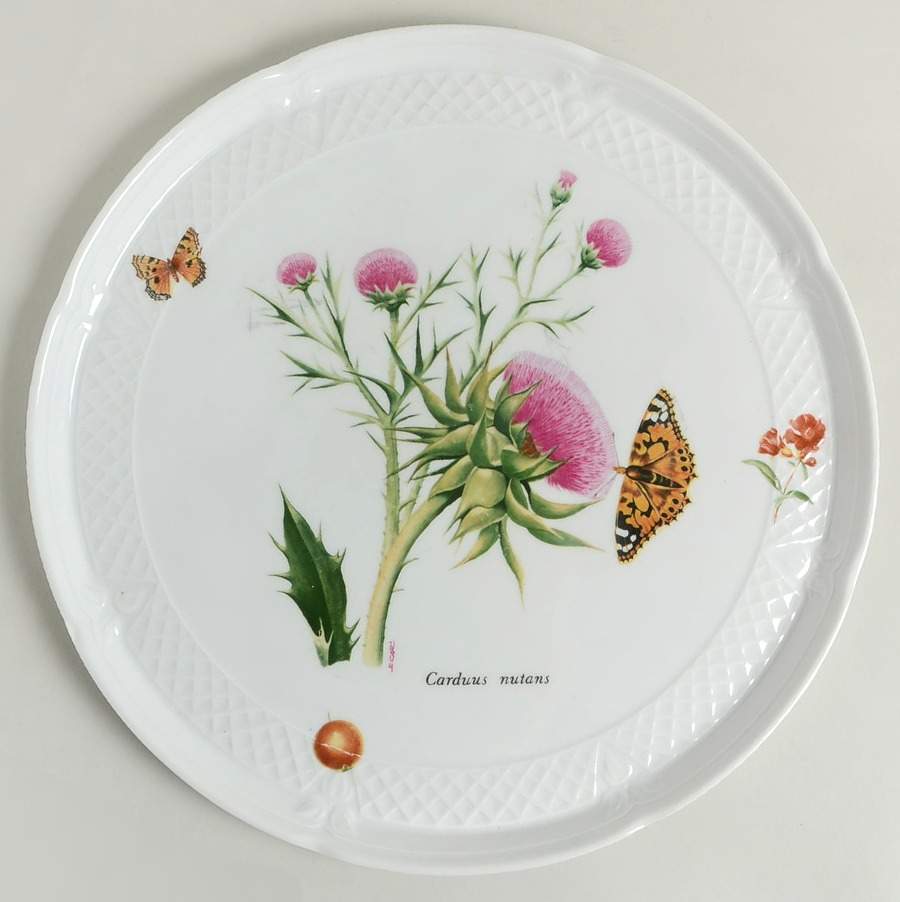 Vesca Cake Plate by Louis Lourioux-1