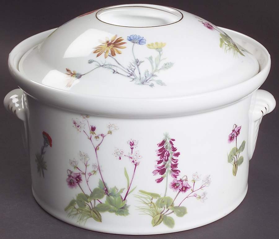 Wild Flower 2 Qt Round Covered Casserole by Louis Lourioux-1