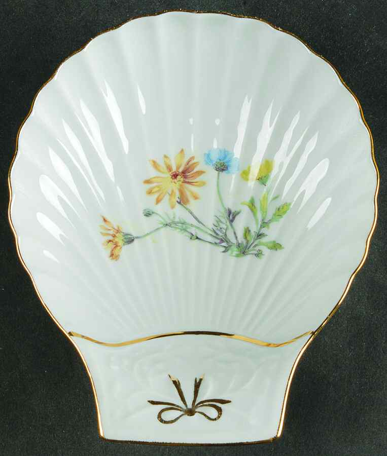 Wild Flower Shell Shaped Dish by Louis Lourioux-1
