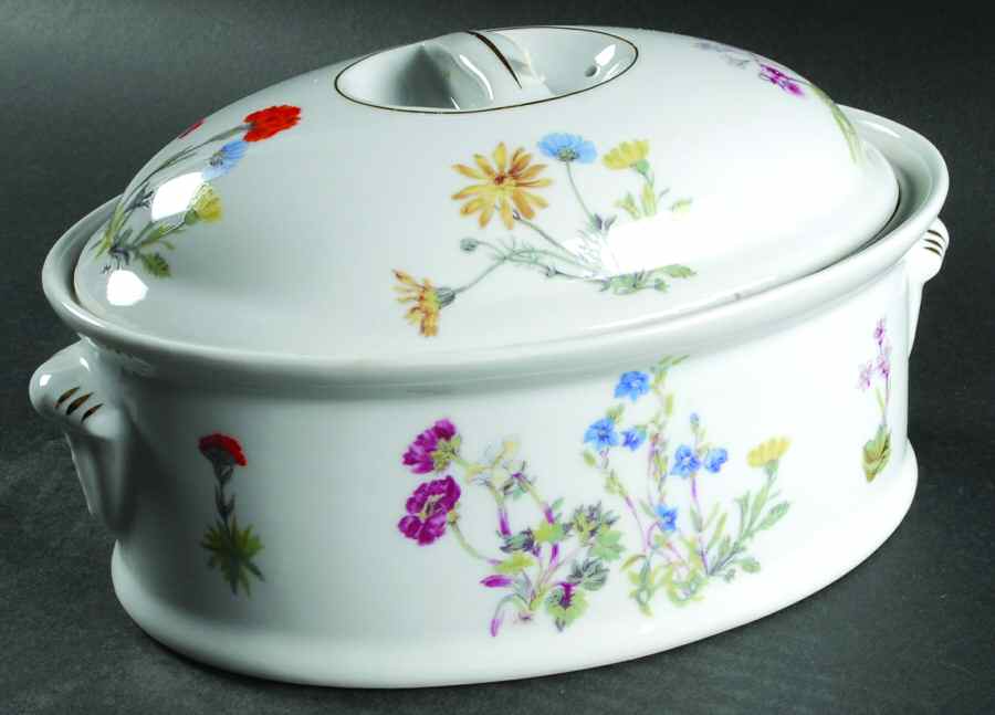 Wild Flower 2.5 Quart Oval Covered Casserole by Louis Lourioux-1
