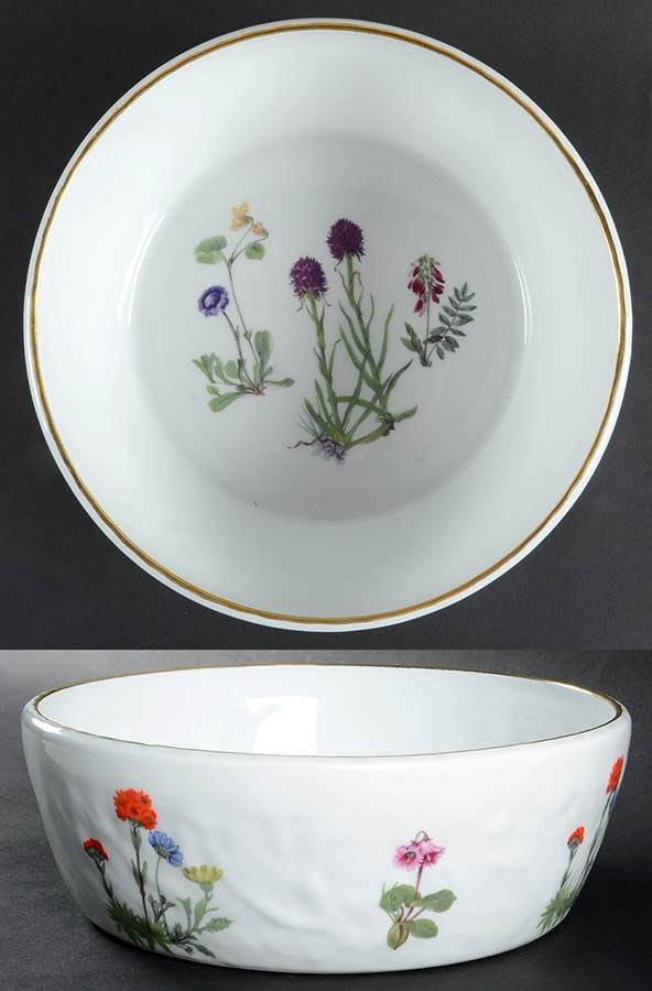 Wild Flower 9" Round Baker by Louis Lourioux-1