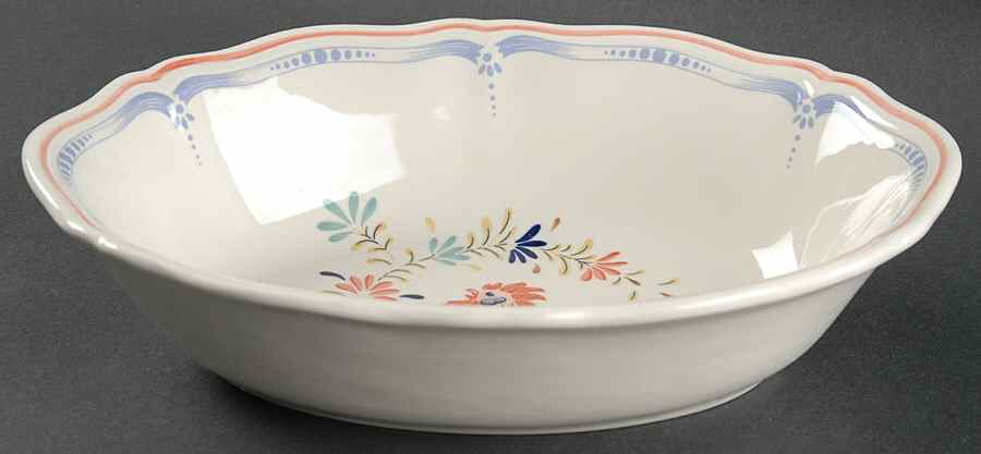 Chanticleer 9" Oval Vegetable Bowl by Longchamp-1