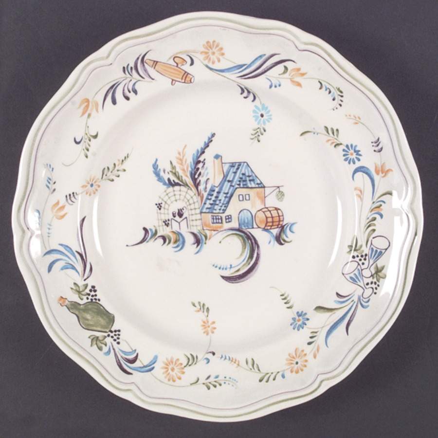LON1 Dinner Plate by Longchamp-1