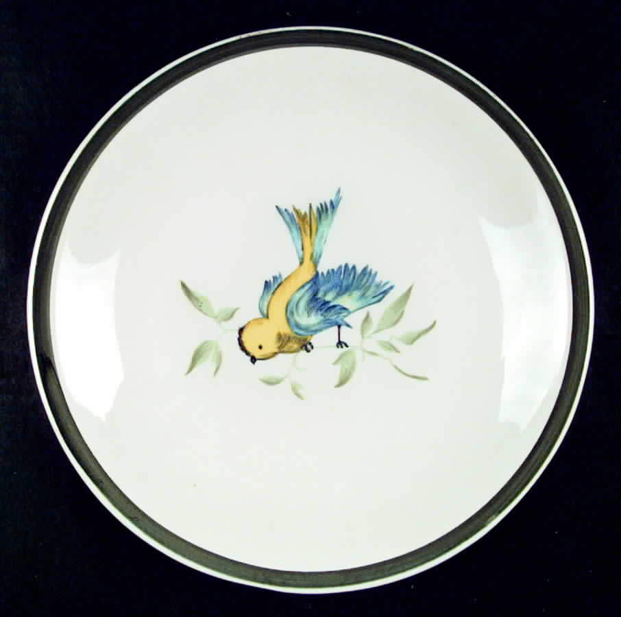 LON3 Dinner Plate by Longchamp-1
