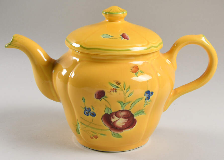 Marseilles Teapot & Lid by Longchamp-1
