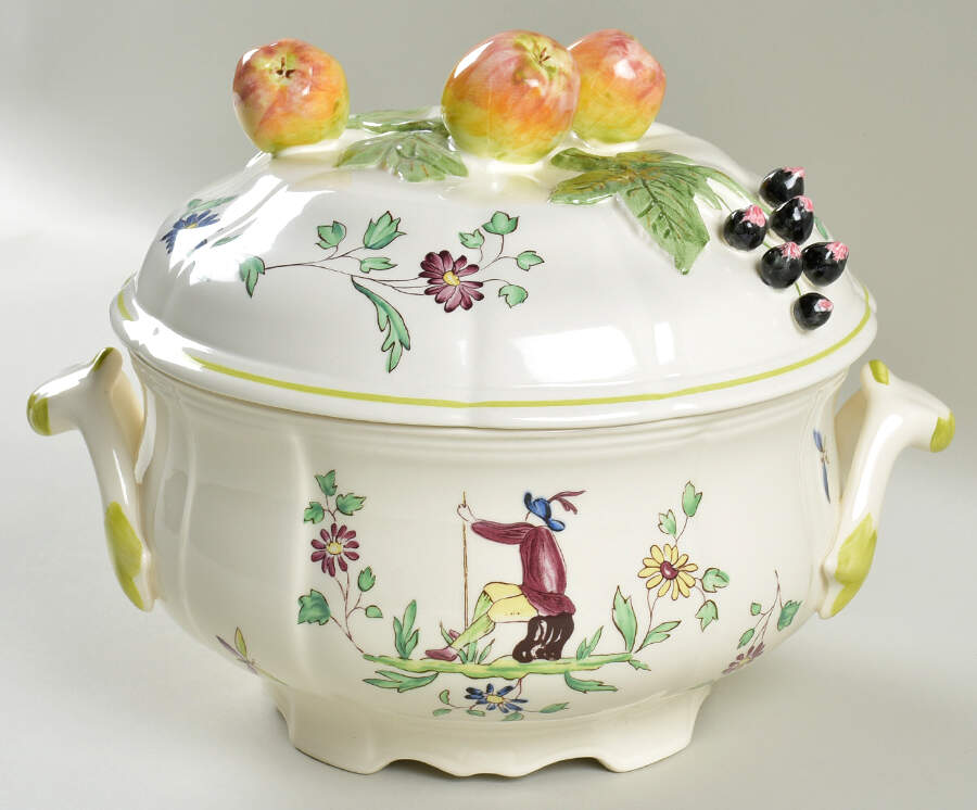 Moustiers Tureen & Lid by Longchamp-1
