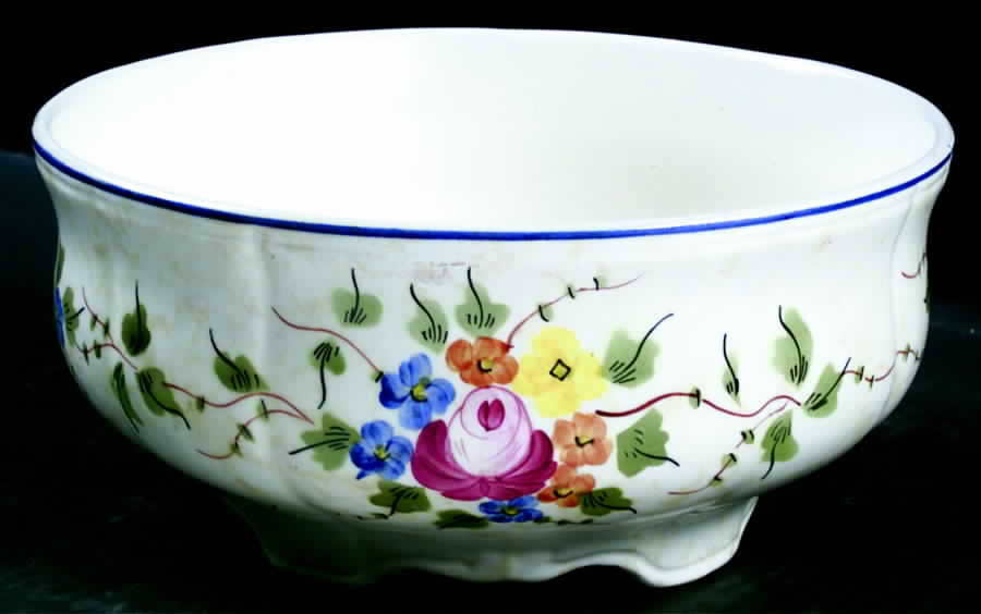 Nemours 8" Round Vegetable Bowl by Longchamp-1