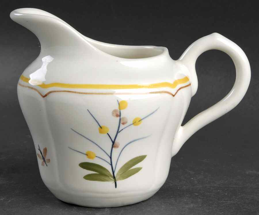 Sinceny Creamer by Longchamp-1