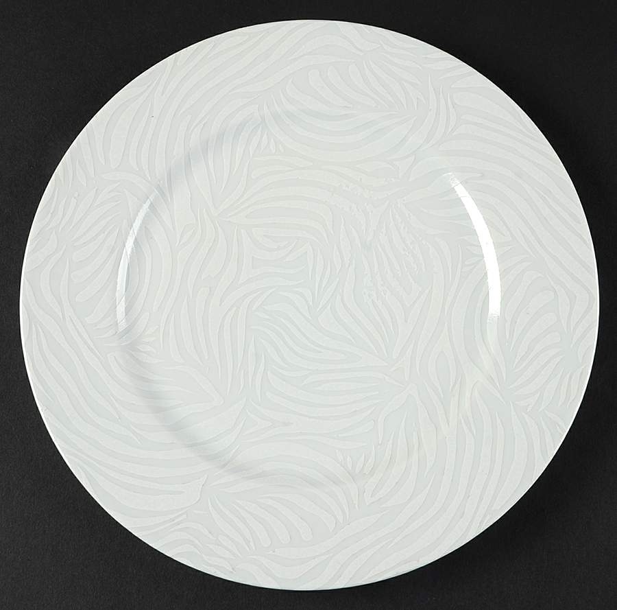 Tonlton Salad Plate by Longchamp-1