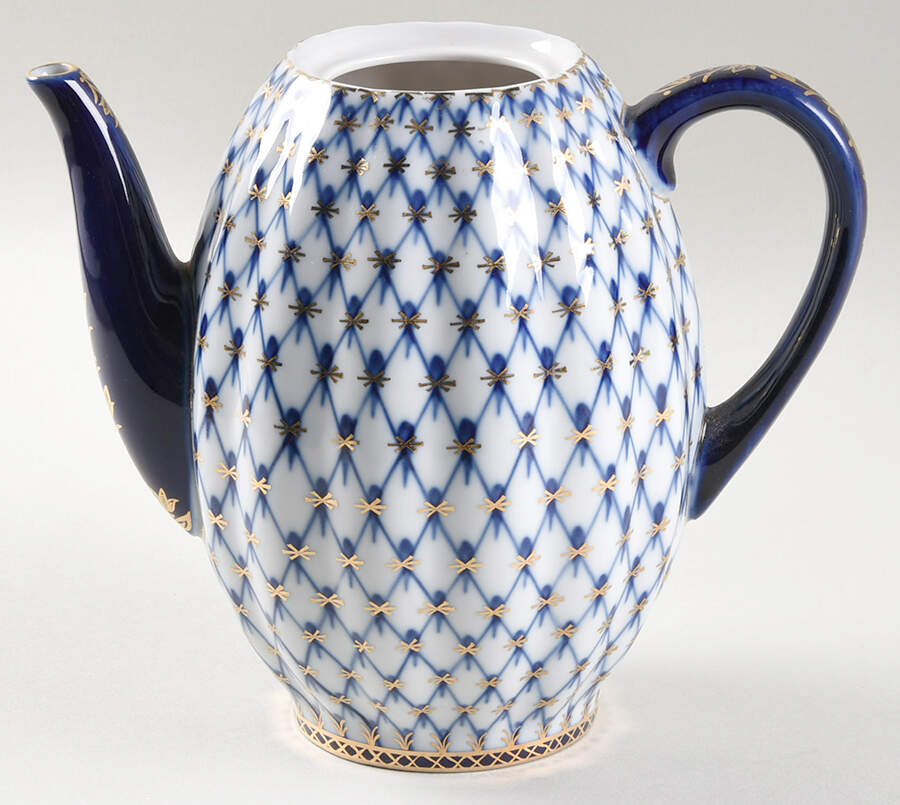 Cobalt Net Coffee Pot No Lid by Lomonosov-1