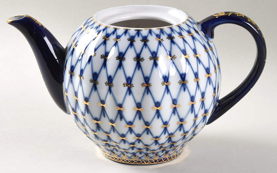 Cobalt Net Mini Teapot No Lid by Lomonosov-1