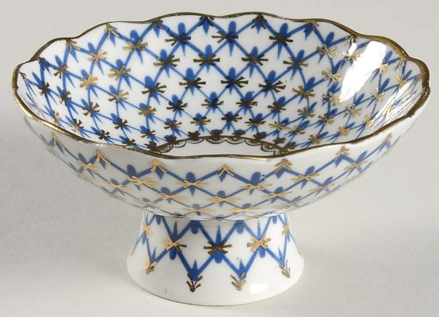 Cobalt Net Footed Nut Dish by Lomonosov-1