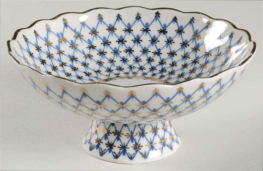 Cobalt Net Round Compote (Height X Width) by Lomonosov-1
