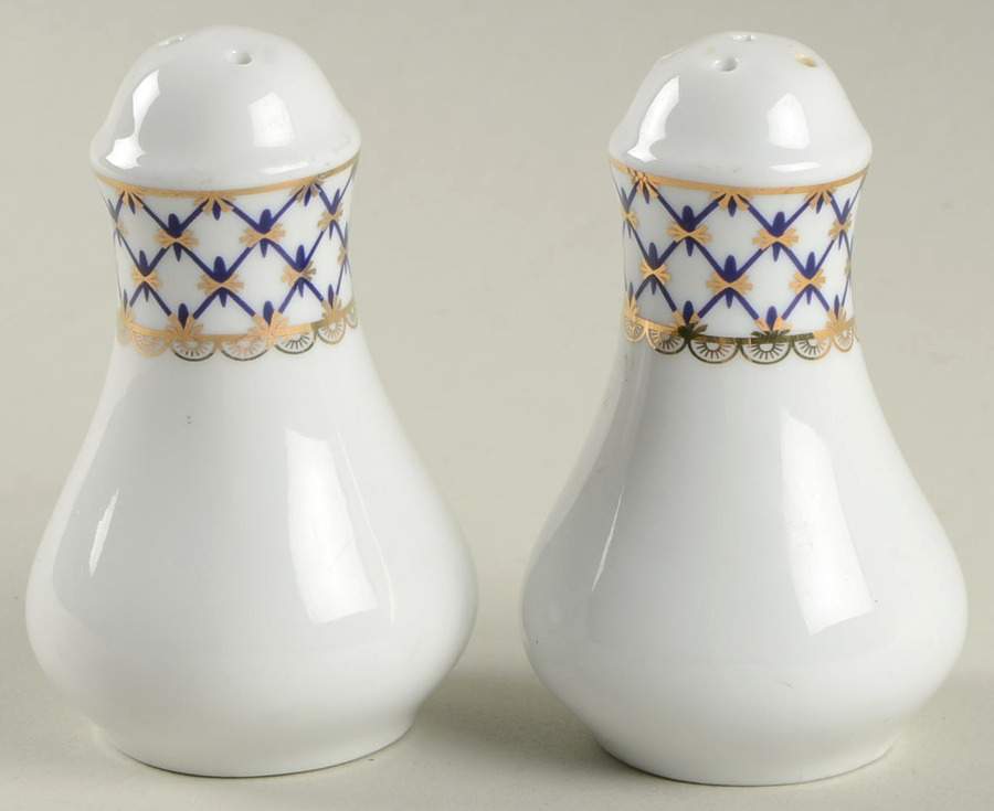 Cobalt Net Salt & Pepper Set by Lomonosov-1