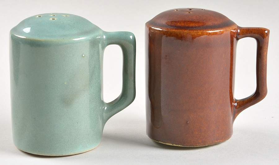 Country Fare (Unglazed Bottom) Salt & Pepper Set by Louisville-1