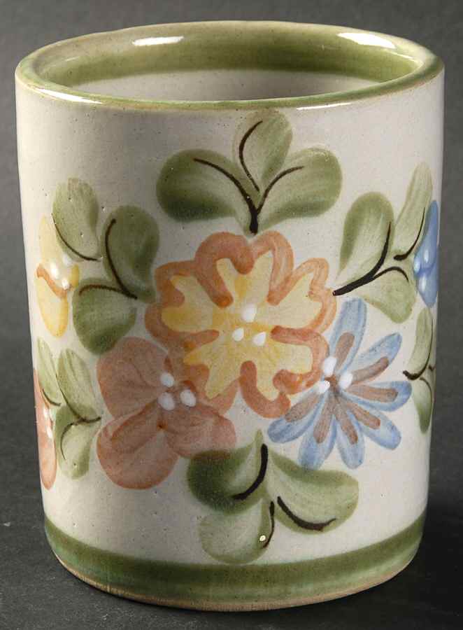 Country Flower Green 10 Oz Tumbler by Louisville-1