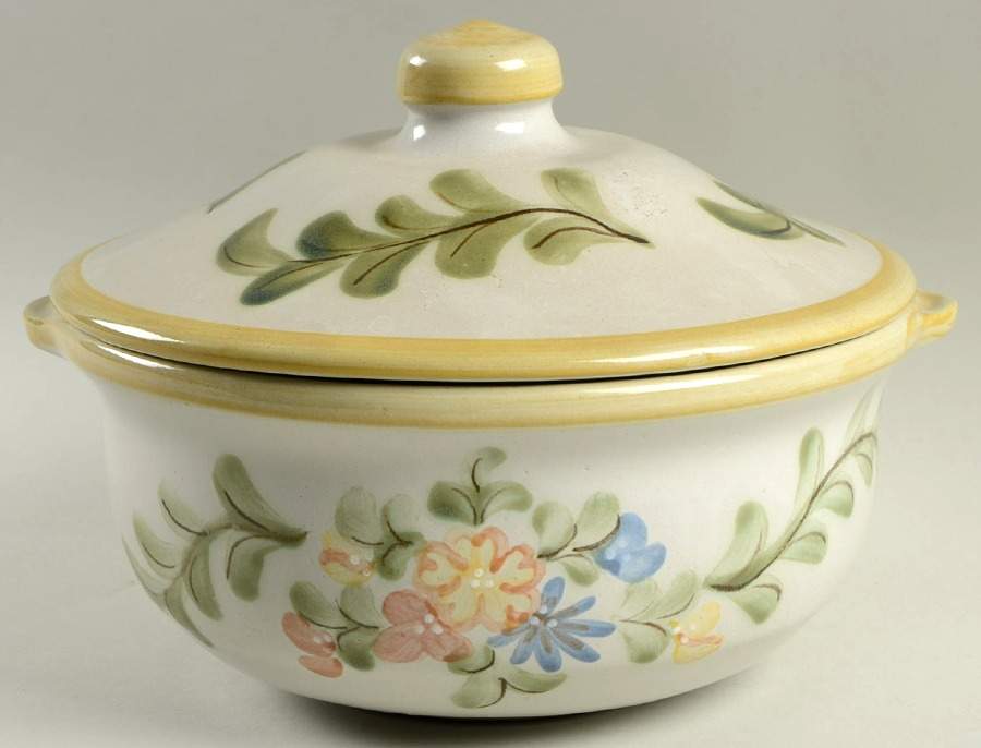 Country Flower Yellow Bundt Pan & Lid by Louisville-1