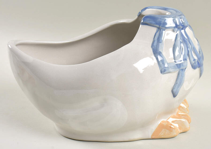 Gaggle of Geese Open Figural Tureen No Ladle by Louisville-1