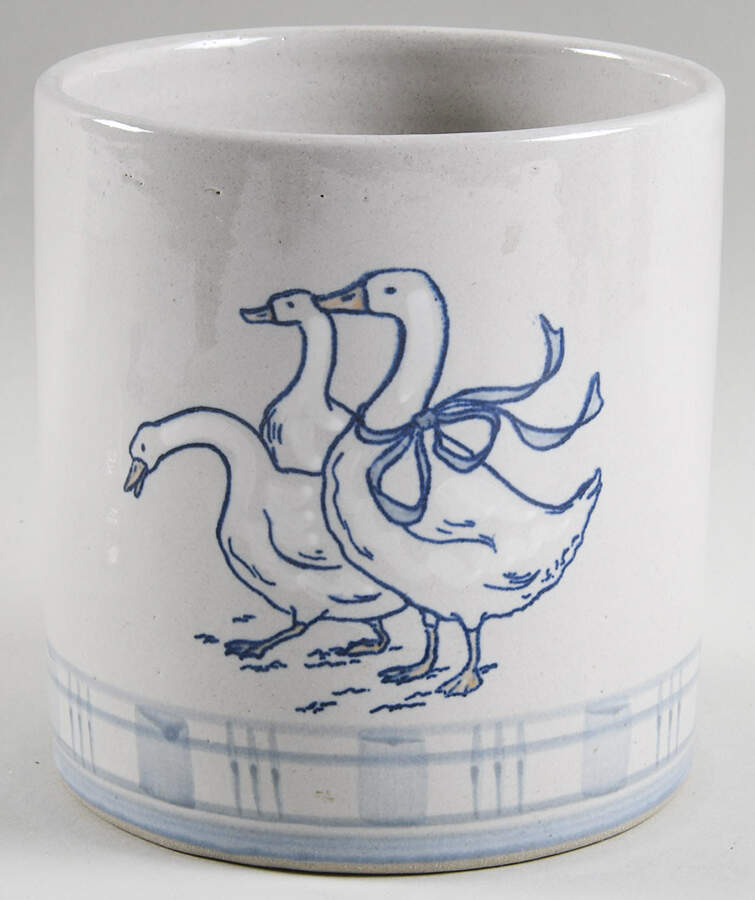 Gaggle of Geese Medium Canister No Lid by Louisville-1